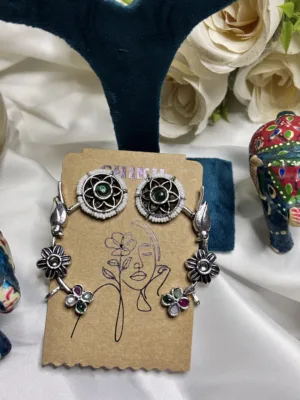 Minimal Floral Earrings