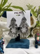 🌸 Versatile Medium Long Earrings