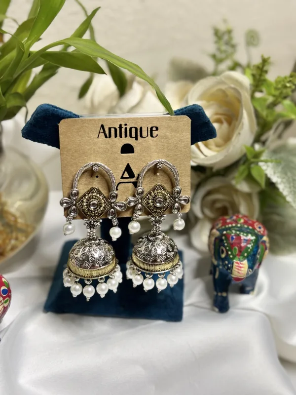 ✨ Graceful Medium Long Earrings - Image 2