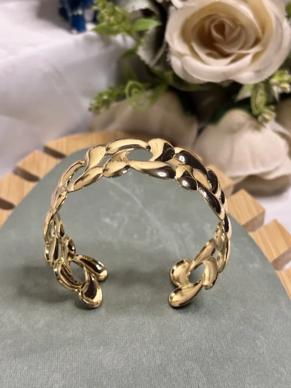 Sandy Glow Bracelet ✨ - Image 2
