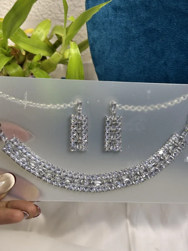 Royal Square Diamond Set 👑 - Image 2