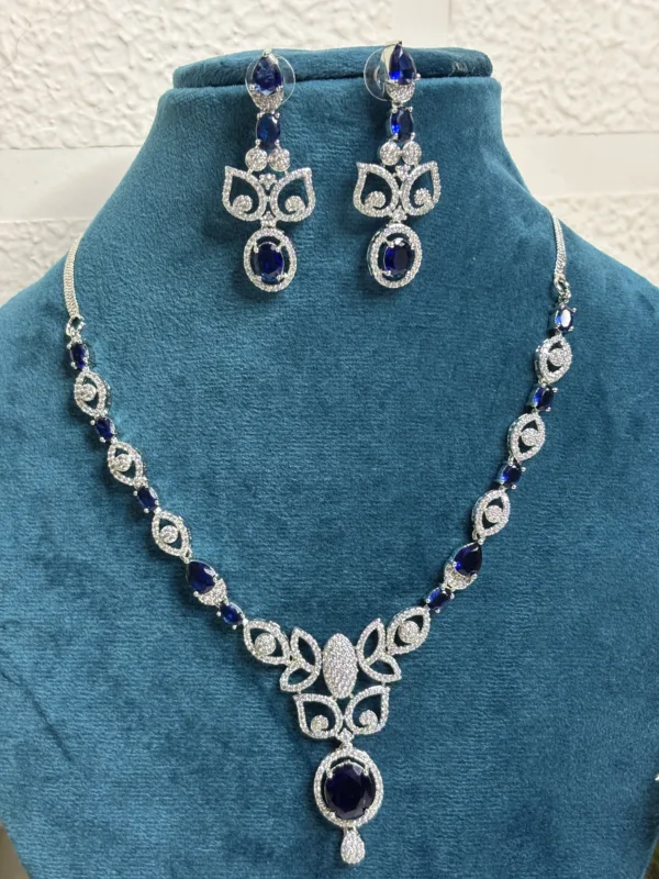 Luxury Blue Sapphire-Inspired Necklace set - Image 3