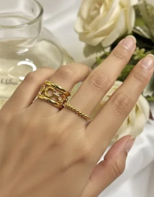 Dazzle Dome Ring 💫